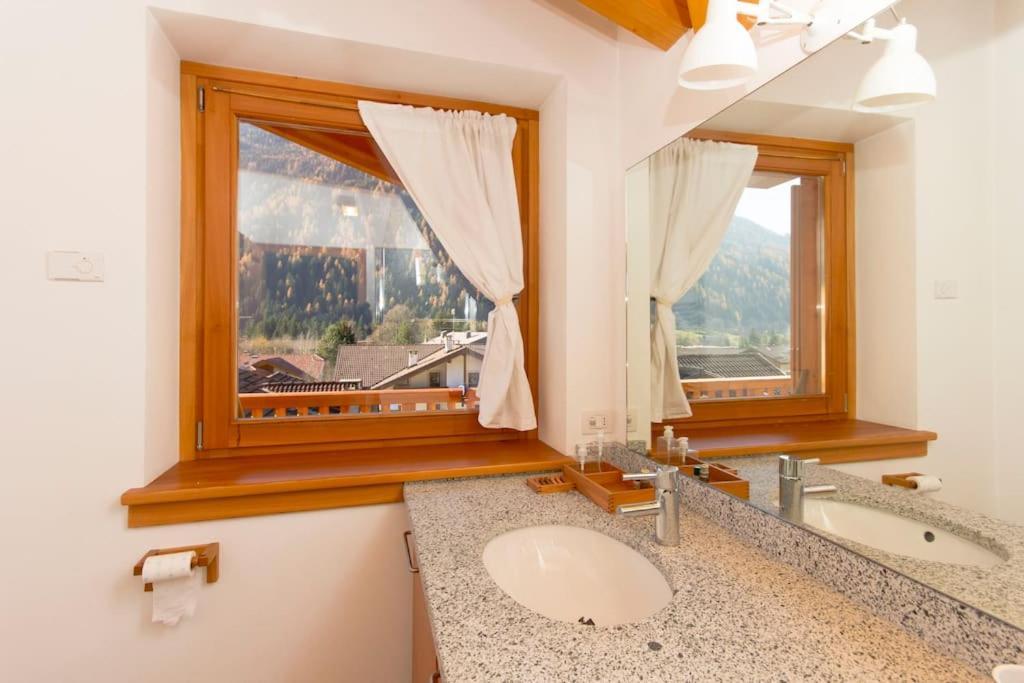 Lovely Apt In Pinzolo Val Rendena 7 Εξωτερικό φωτογραφία